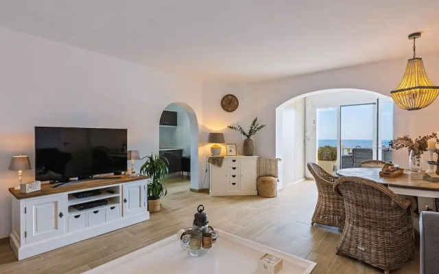 Rijos in J vea With 3 Bedrooms and 3 Bathrooms