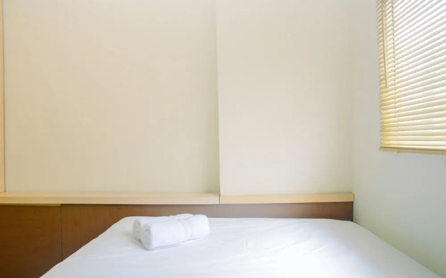 Fully Furnished and Cozy 2BR at Green Pramuka City Apartment