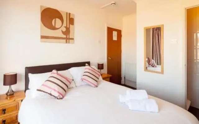Seaview Hotel
