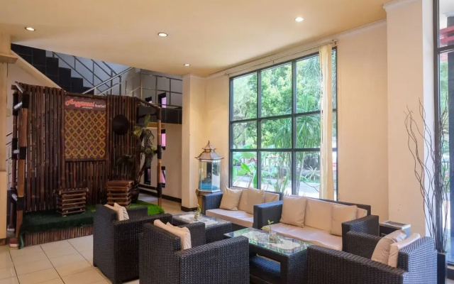 UrbanView Hotel Anggraeni Jatibarang