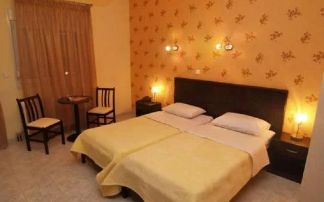 Enastron Hotel