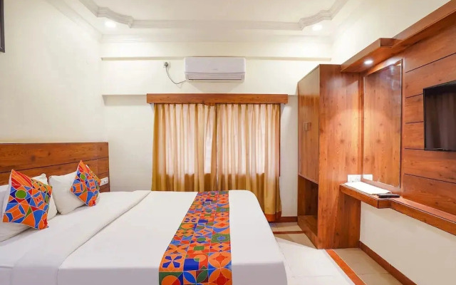 Hotel Savi Inn