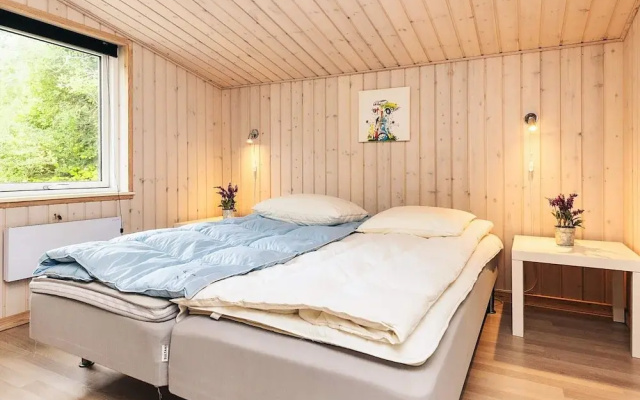 4 Star Holiday Home in Vaeggerlose