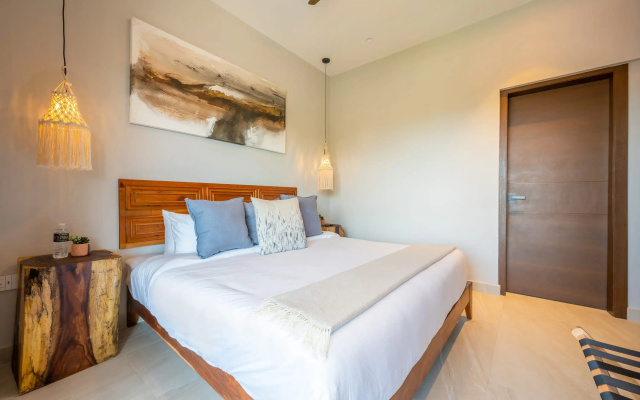 Kippal Bacalar Bedroom Balcony