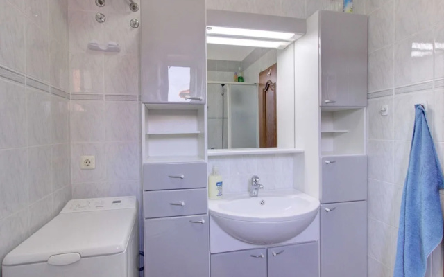 Air Conditioned Apartment in Residential Area near Town Center