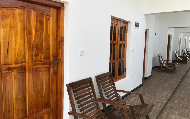 Shadow Bay Hotel