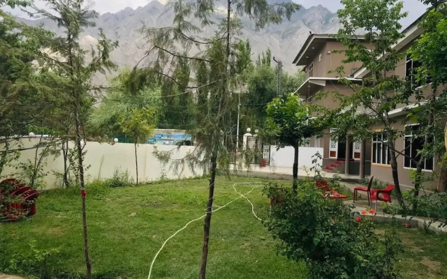 Ghasabrum Hotel