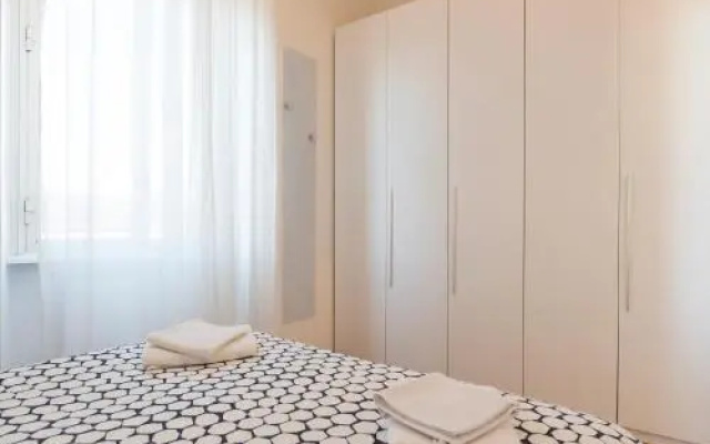 Eroi Apartment - Charme Homes