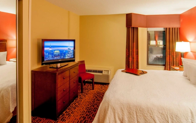 Hampton Inn & Suites Tampa-North