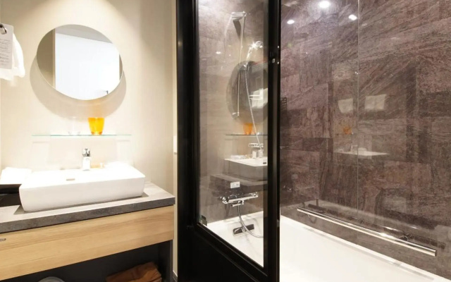 Oakwood Hotel Oike Kyoto