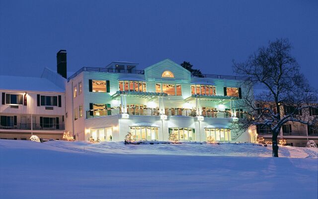 Red jacket mountain sales view hotel