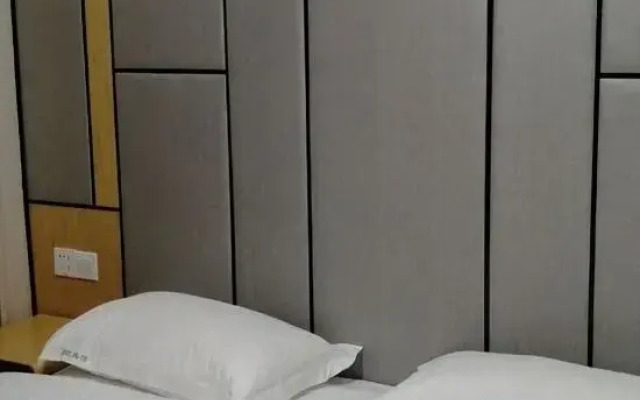 Shanghai Chenyue Motel