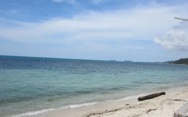 Charung Backpackers
