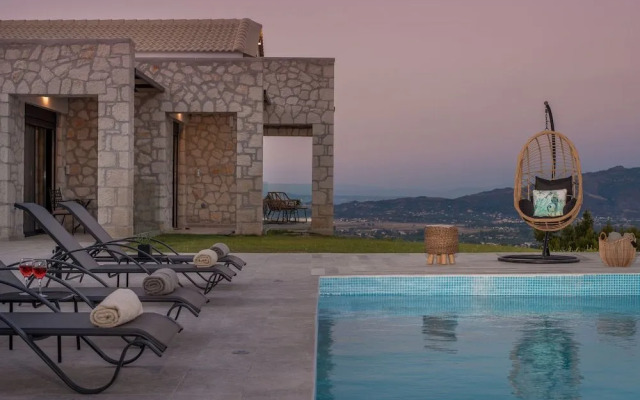 Zinos Luxury Villa