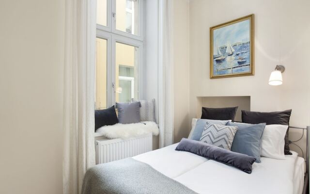Апартаменты Elite Apartments Sopot Admiralski Сопот комната для гостей