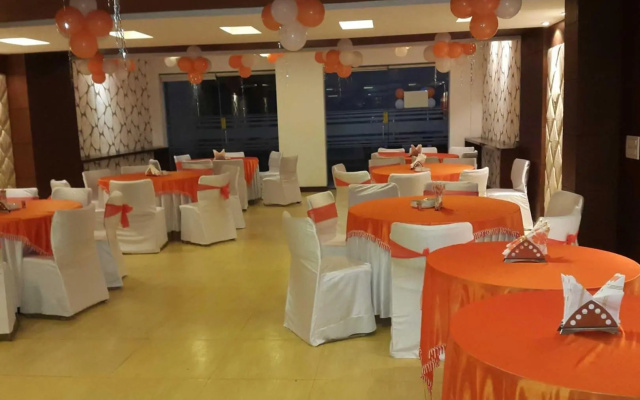 Pacific Inn Iffco Chowk