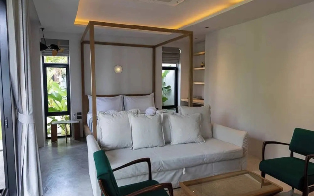 Kalamari Luxury Beach Front Villa