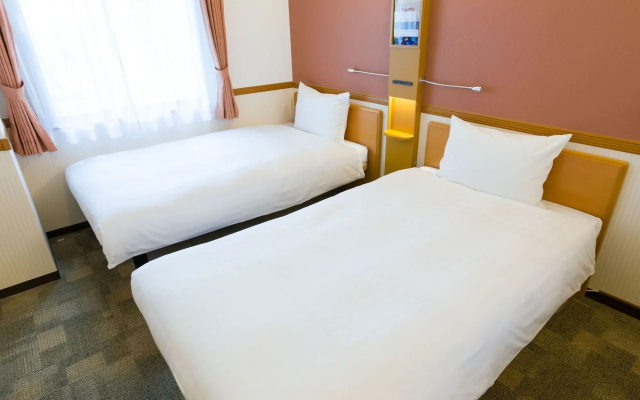Toyoko Inn Yamato Ekimae