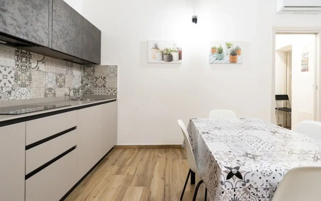 Nicolaus 204 - Brown Room by Wonderful Italy