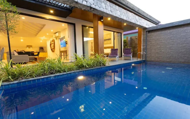 Tropical 3BR Escape Pool Style V90