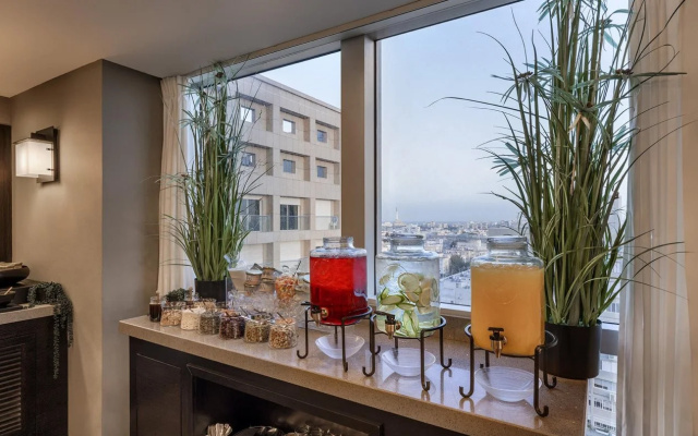 Vital Hotel - Urban Boutique Hotel with Shelter Access