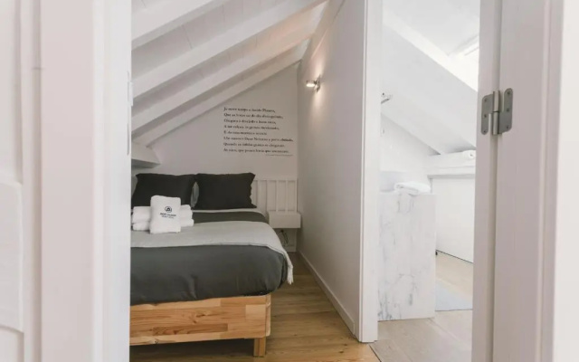Best Houses 60 - Lusiadas I