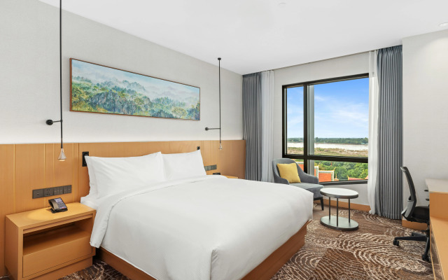 DoubleTree by Hilton Vientiane