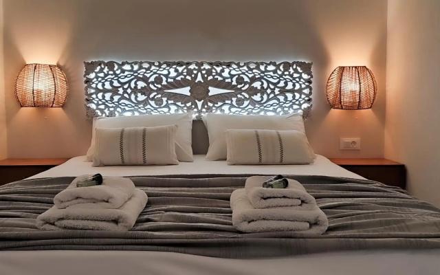 Niki Apartments