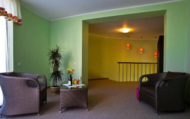 Elizium Park Hotel
