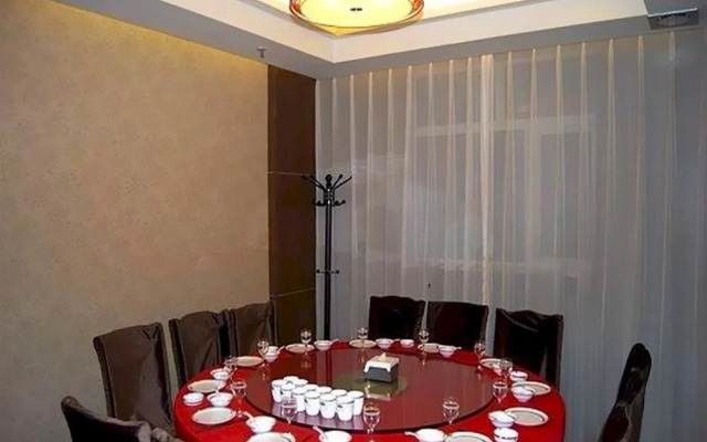 Xiangjiang Hotel