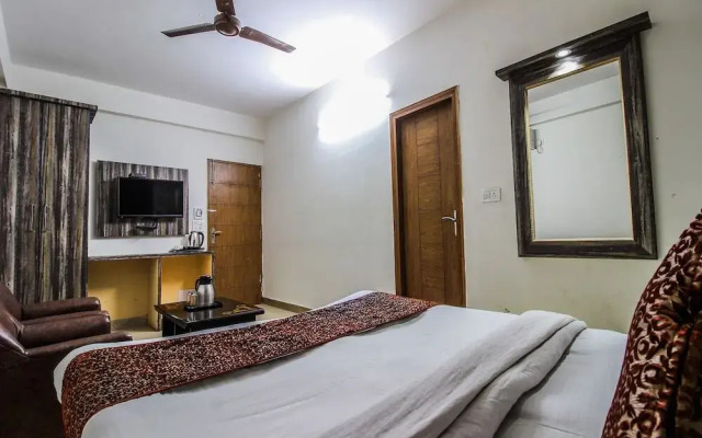 Star Palace Hotel By OYO Rooms
