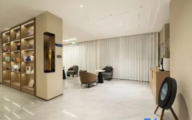 Urba S Hotel (Fuzhou SanFangQiXiang West Lake Park Branch)
