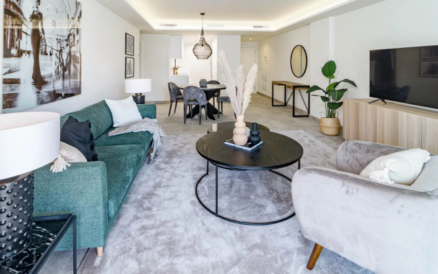 Inf3.2l- Modern City Apartment, Families Only