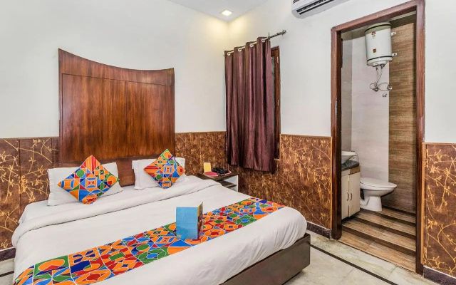 Fabhotel Jindal Palace