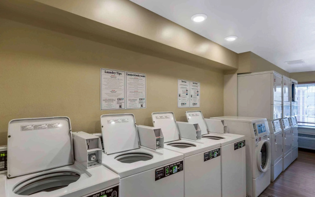 Extended Stay America Select Suites - Denver - Aurora