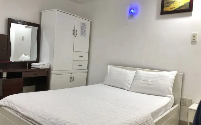 Seven Stars Hotel