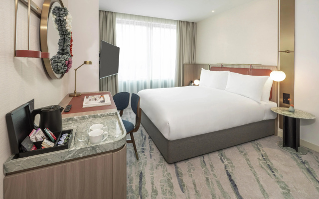 Dorsett Canary Wharf London