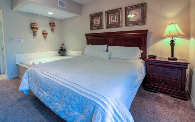 Cedar Lodge 201