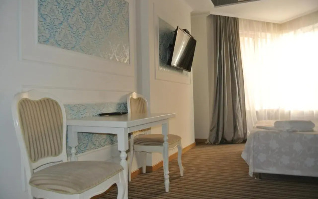 Mini Hotel on Poznyaky