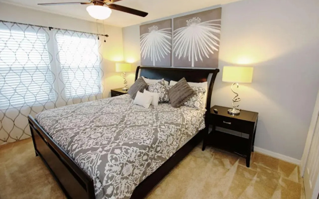 3207 Compass Bay