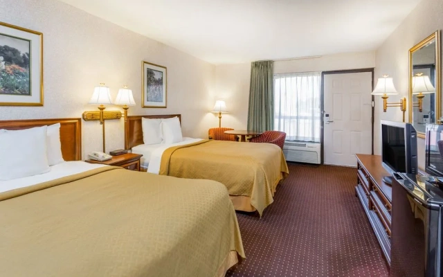 Days Inn Onley