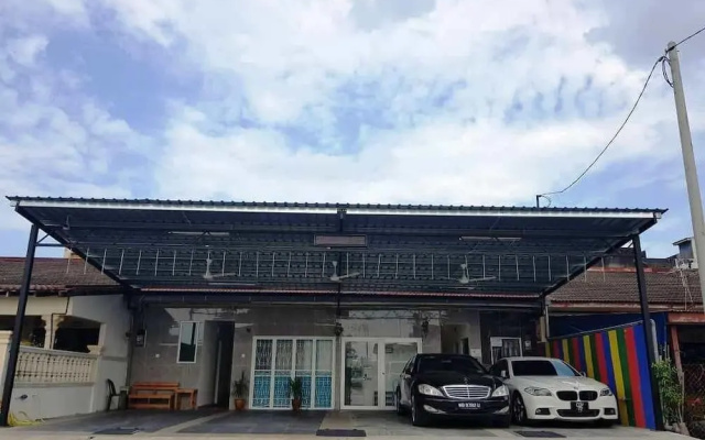 Teruntum 96 Guesthouse