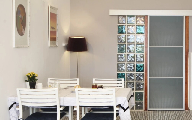 Sunrise Studio Miami, vista mar y jardín