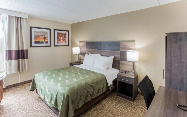 Quality Inn & Suites Plattsburgh