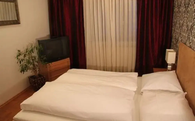 Hotel B&S