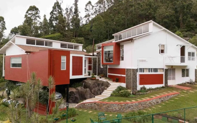 Hillside Home 3 BHK Villa by tisyastays