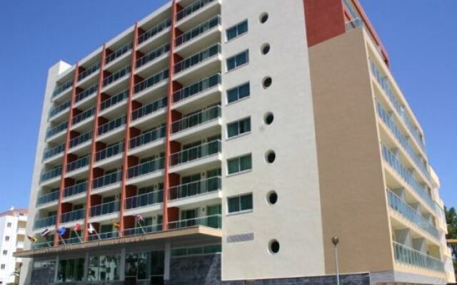 Monte Gordo Hotel Apartamentos & Spa вид на фасад