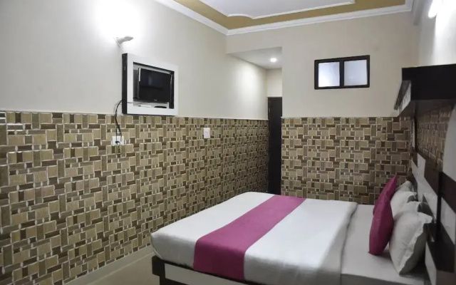 Hotel Vijay International