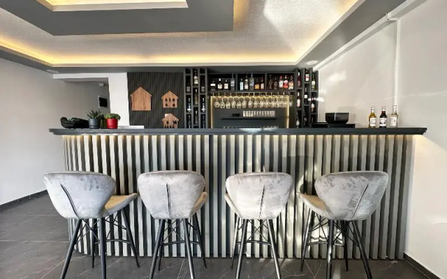 Marina Lora Butik Otel Sığacık