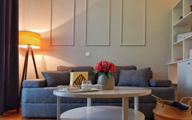Teo's Flat